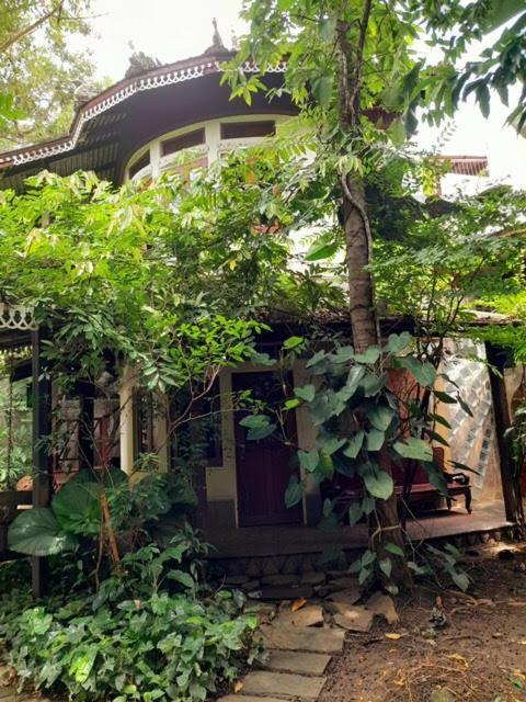 Awara Signature House Hotel Chiang Mai Exterior foto