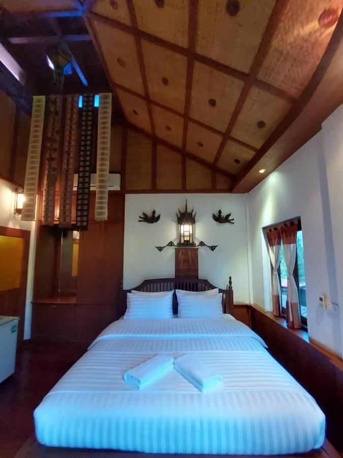 Awara Signature House Hotel Chiang Mai Exterior foto