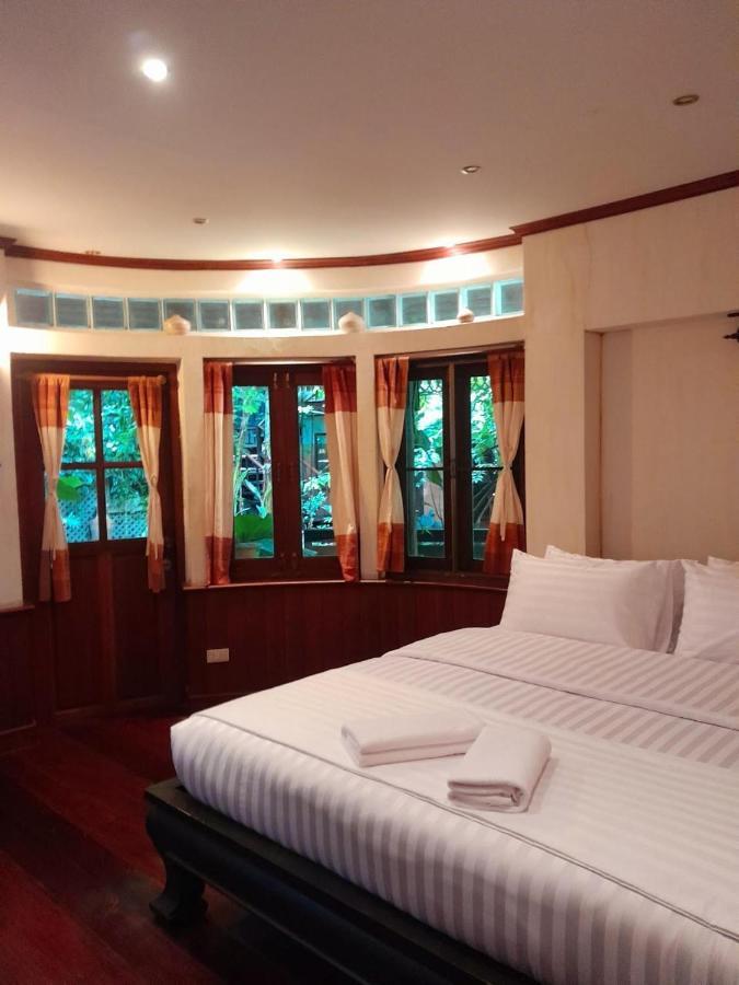 Awara Signature House Hotel Chiang Mai Exterior foto